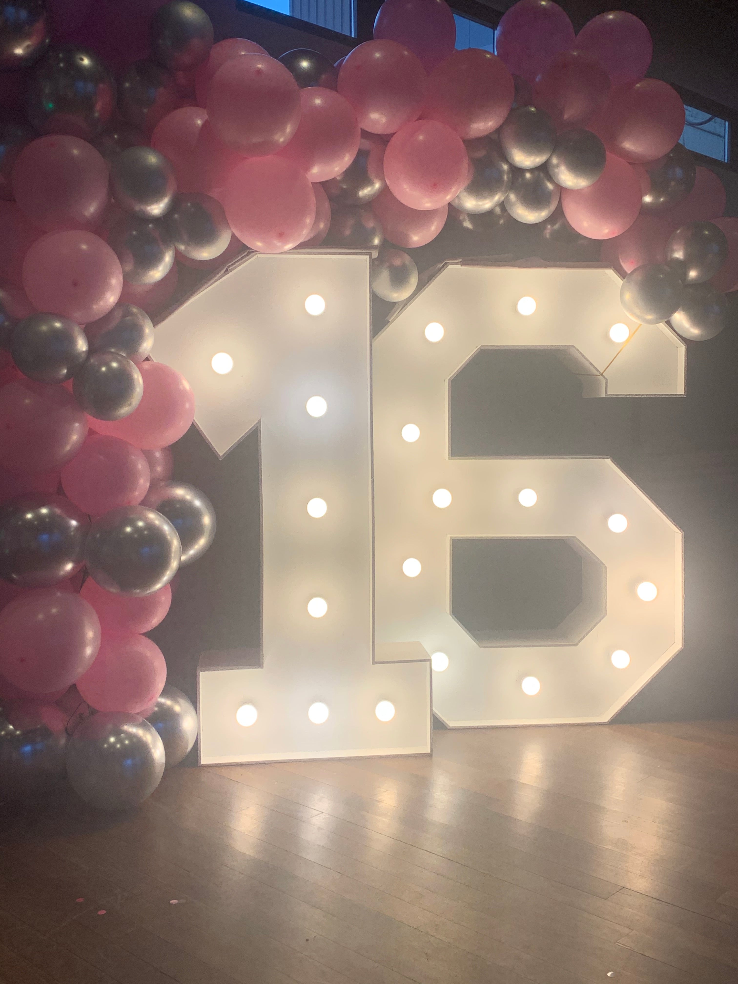 5' White Marquee (Letter &/or Number)